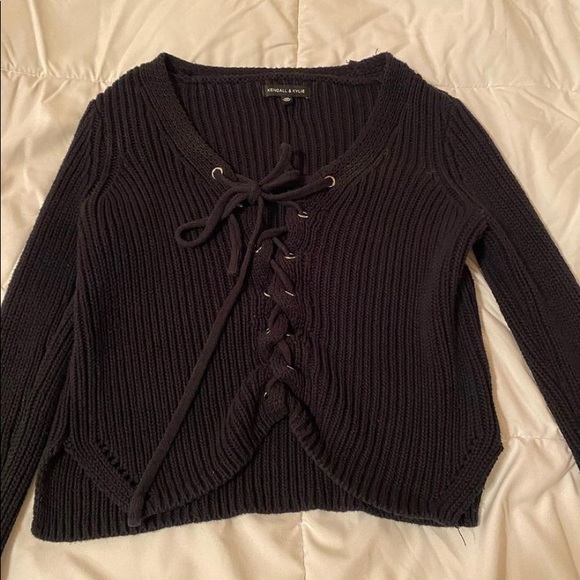 kendall & kylie sweater - Picture 2 of 3
